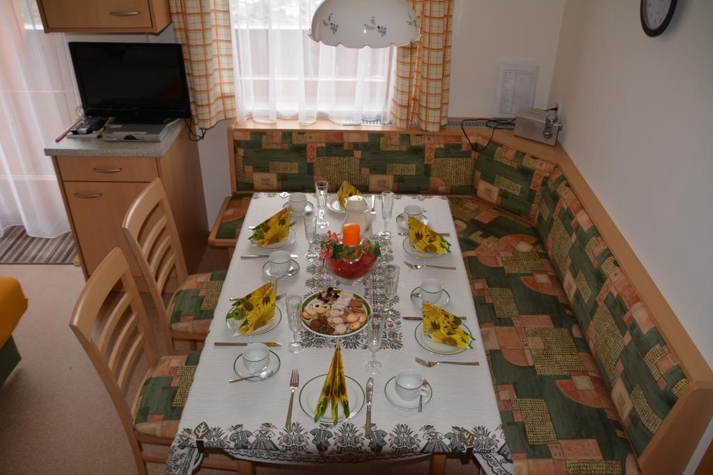 Haus Erika Apartment Ваграйн Стая снимка