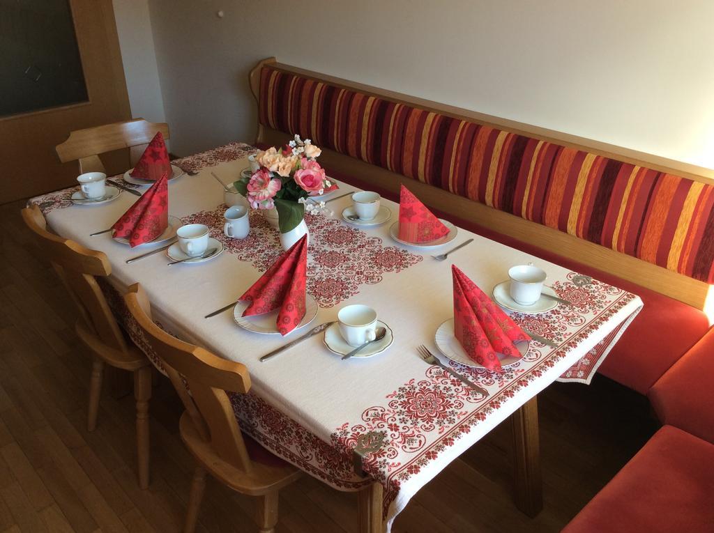 Haus Erika Apartment Ваграйн Стая снимка